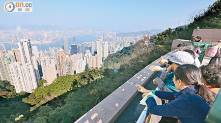 學者指香港租金偏貴或影響海外企業來港設總部的意欲。（資料圖片）