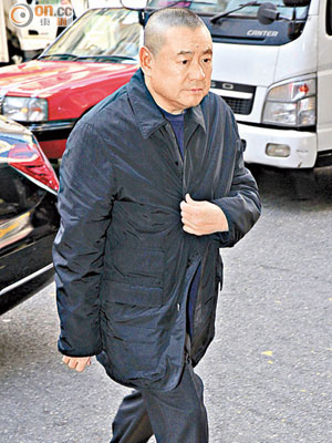 劉鑾雄多次稱病未有到澳門接受聆訊。