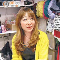 宋小姐表示其服裝店昨日營業額跌了三成。