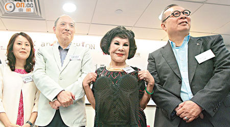 家計會與香港性教育會將合辦香港性文化節。右二為藝人黃夏蕙。（蘇文傑攝）