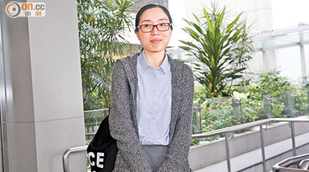 《壹週刊》前記者林瑜婷就案件出庭作供。（黃永俊攝）