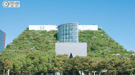 日本 <br>日本福岡市的屋頂綠化覆蓋率逾九成。