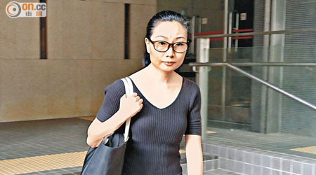 申索人廖文儀入稟勞資審裁處，聲稱遭國泰無理解僱，案件押後至七月再審。