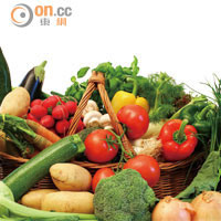 營養師建議市民多吃蔬菜，增加攝取纖維。