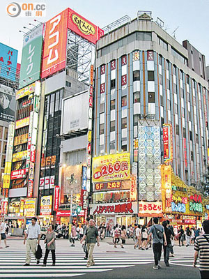 日本已發展成智能城市，香港面對不少威脅。