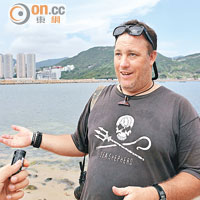 Gary Stokes批評本港政府部門處理海洋垃圾時各自為政。