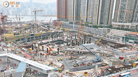 高鐵香港段工程進一步超支延誤。（陳章存攝）