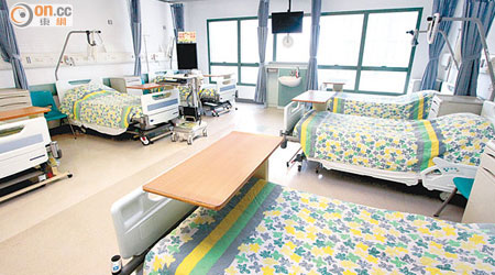 博愛醫院新增的急症病房有三十八張病床及隔離病房。（何天成攝）