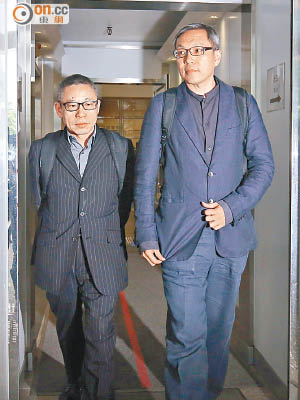 時任《蘋果》及《爽報》總編輯的張劍虹（右）及李彭基（左），被判罪成但卻毋須入獄。（資料圖片）