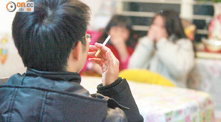 兒童經常接觸二手煙，將增加蛀牙機會。（資料圖片）