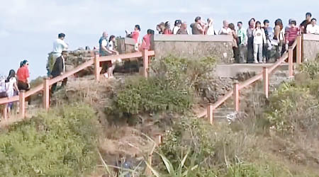 墾丁國家公園被內地客佔據，台灣決定提高收費，減少遊客量。（互聯網圖片）