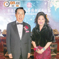 董吳玲玲（右）及陳國超齊將晚宴搞得有聲有色。