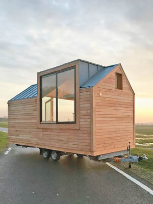 荷蘭設計師建造環保迷你小屋，與大自然「同居」。（互聯網圖片）