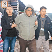 上海仔旗下「南亞兵團」兵頭巴基明早前亦因涉圖謀綁架勒索爆料富豪被捕。
