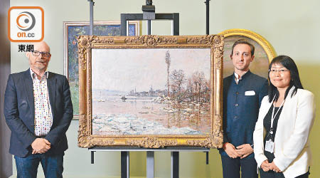 《維特尼流域塞納河解凍，面向拉瓦古》於一八八○年繪畫，莫奈把喪妻悲痛畫進景象中；圖右為盧秀麗。（陳章存攝）