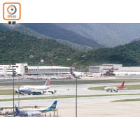巴漢涉偷中華航空乘客的寄艙行李被捕。（資料圖片）