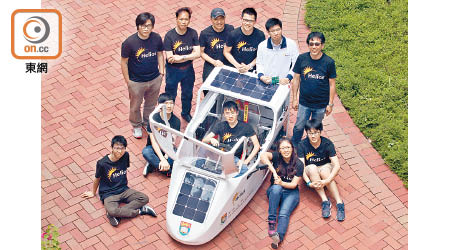 港大的太陽能車Helios（太陽神）在年初的太陽能車比賽中奪冠。（陳德賢攝）