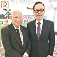 李廣林（左）稱讚台灣米選擇多，台北貿易中心主任孫至誠深表贊同。