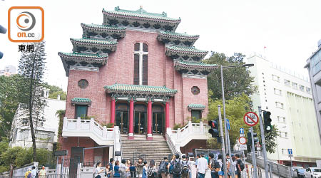 香港聖公會聖馬利亞堂具中國特色，卻是基督教教堂。