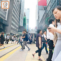 香港排名下降一位至全球第九，再輸給競爭對手新加坡。