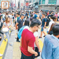 報告指，香港在十五個亞太國家和地區中，精神健康指數排名第七。（袁志豪攝）