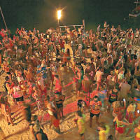 泰國的滿月派對甚受遊客歡迎。（資料圖片）