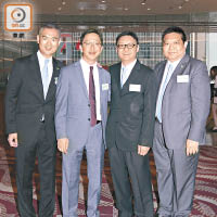青聯常務副主席郭永亮（左起）、顧問葉振都、首席參事范駿華及參事林亨利，多年來對青聯工作樂此不疲。