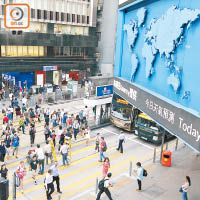 世界經濟論壇九月公布全球競爭力報告，香港排名下跌兩位至排名第九位。（資料圖片）