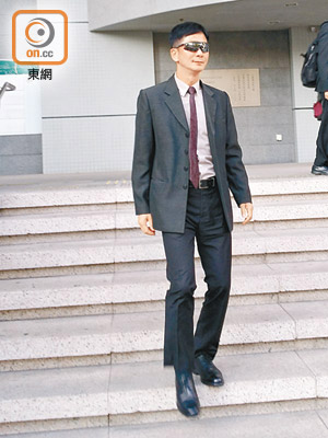 被告蔡德祥被裁定四項控罪表證成立。