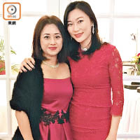馬仁威太太、珠寶藝術設計師黃迪茵（左）及女律師石蓓（右）有傾有講，齊齊享受愉快的晚上。（受訪者提供）