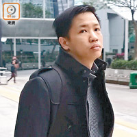 男被告Pang Kien Lun涉嫌搶劫空姐。