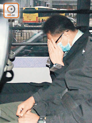 原已服刑完畢的被告尹凱明，昨被加監，需即時收押服刑。