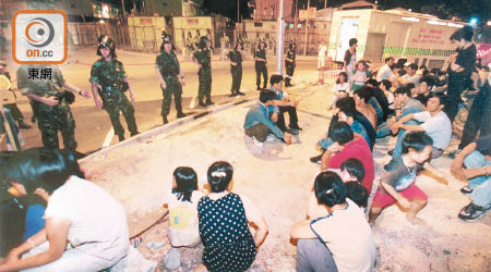 九十年代多個越南難民營及船民營爆發暴亂，港府首次引用暴動罪檢控暴徒。