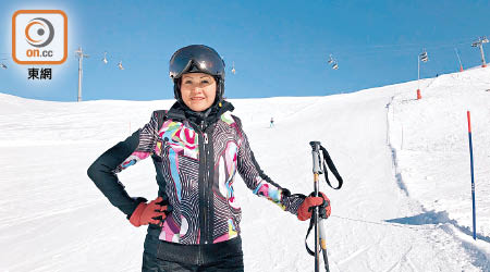 劉黃寧達啱啱去完瑞士滑雪返港。（受訪者提供）