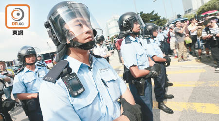 警隊計劃添置更多隨身攝錄機。（資料圖片）