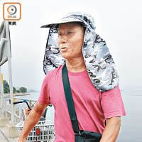 王先生指釣魚區一帶不時傳出臭味。