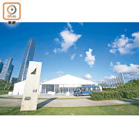 中港兩地代表在西九苗圃公園內，就興建香港故宮文化博物館簽署合作協議。（黃偉邦攝）