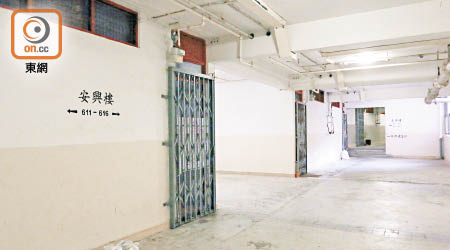 柴灣興華（二）邨部分樓層即使完成升降機現代化工程計劃，仍沒有升降機到達。