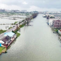 珠海<br>珠海三板村在颱風過後變成澤國。（互聯網圖片）