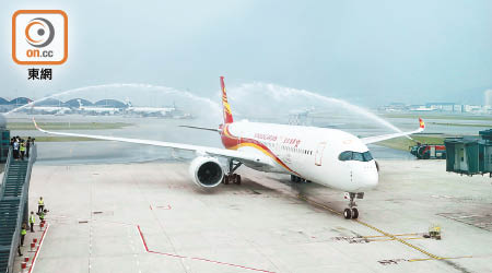 香港航空引入A350客機，首架將於本月十日投入服務曼谷航線。（高嘉業攝）