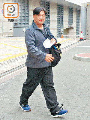 肇事拖車司機陳德昌昨認罪，被判罰款一萬元。