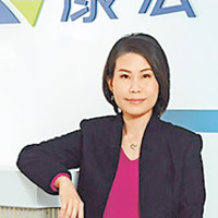 康宏環球執行董事陳麗兒亦被帶走。（互聯網圖片）