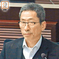九巴車務總監梁健宏原為工程部的主管。