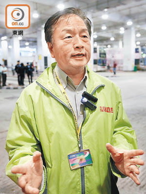九巴僱員工會主席郭志誠警告九巴一旦出爾反爾，解僱涉事車長，將重新啟動工業行動。