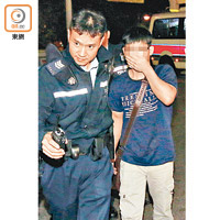 拒讓座男子被打鼻傷，被警員拘捕。
