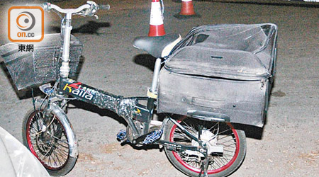 男子踩電動單車被車輾斃。（梁穎福攝）