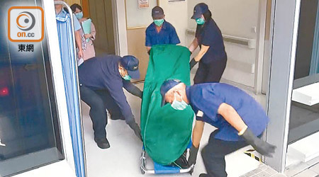 上月初赤鱲角一名患有心臟病的地盤雜工， 工作期間於梯間暈倒猝死。