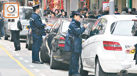 福榮街及福華街一帶一直是車輛違泊黑點。