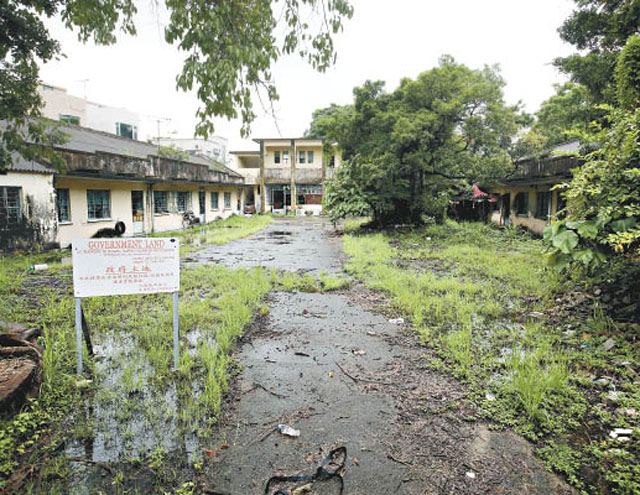 百校荒廢 寧願養鼠鬧鬼 唔益善心團體