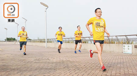 香港糖尿聯會將派出多名成員參加明年一月的「永明閃耀人生跑」。（何瑞芬攝）